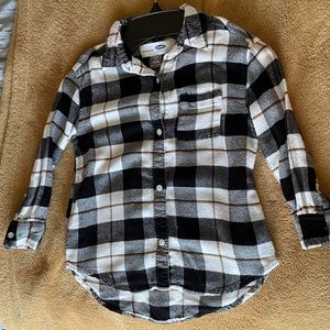 Old Navy Soft Plaid Tunic Shirt size small…